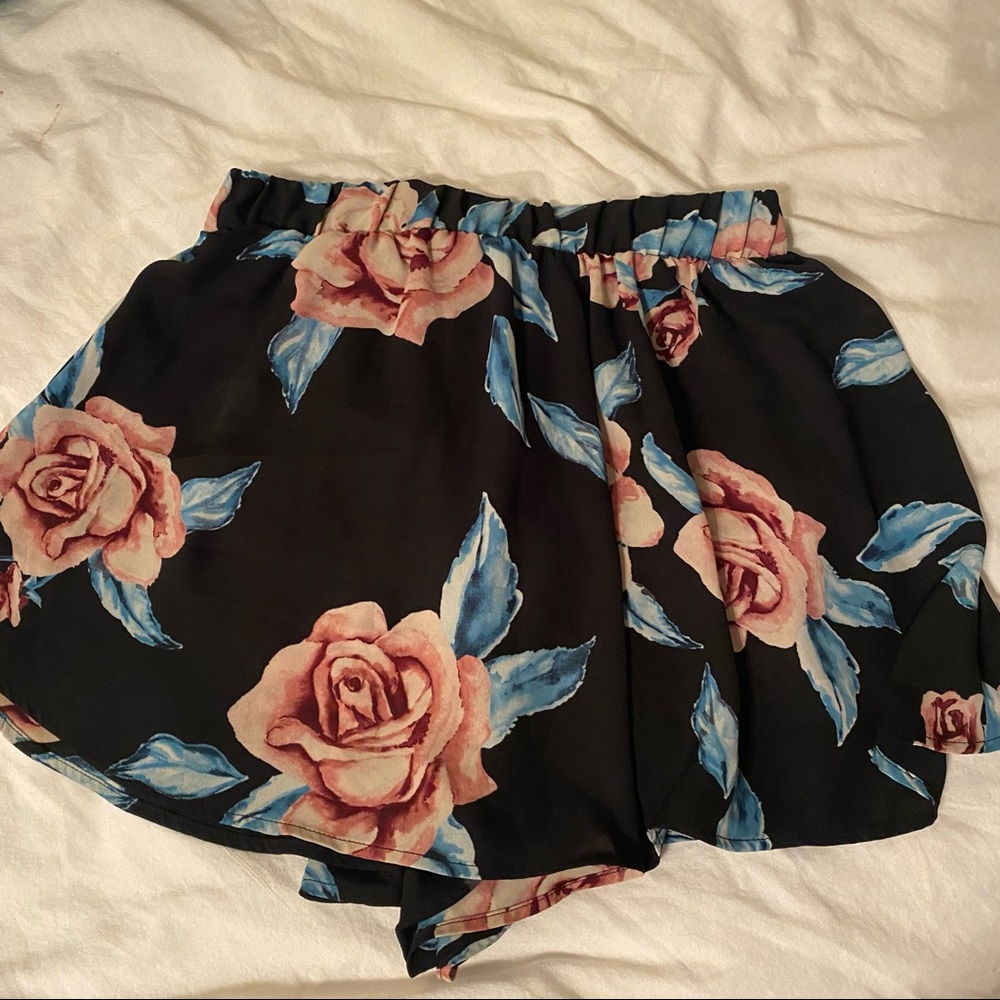 Show me your mumu Carlos Swing Shorts floral print XS - Picture 4 of 4